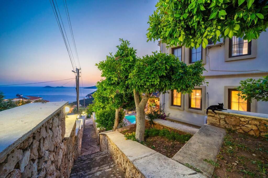 Azure Apartment With Sea View In Калкан Экстерьер фото