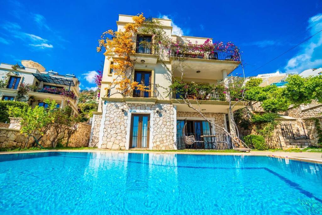 Azure Apartment With Sea View In Калкан Экстерьер фото